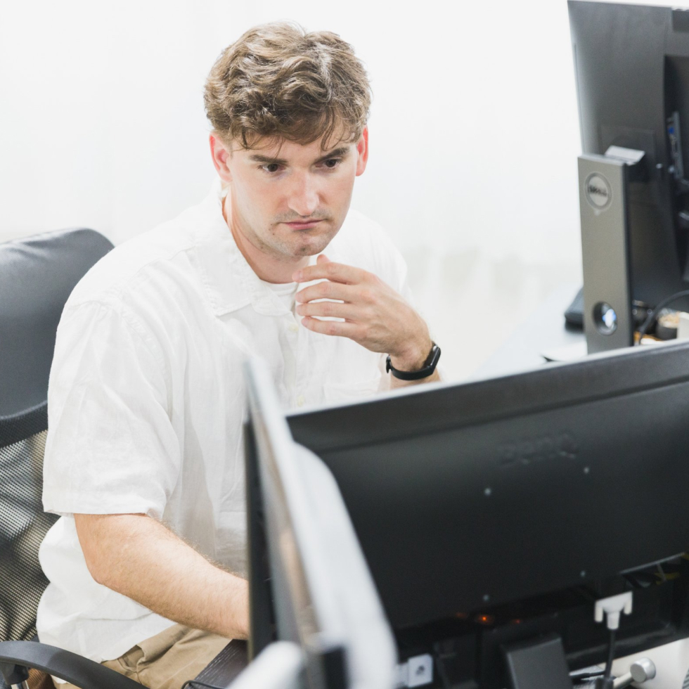 フロントエンドエンジニア